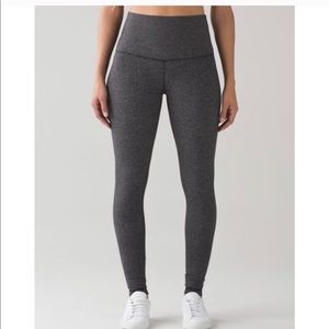 Lululemon Wunder Under leggings